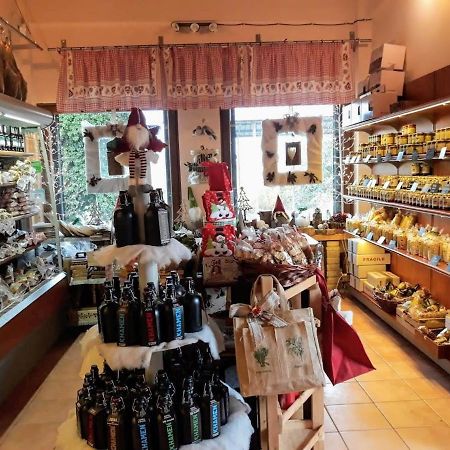 Agriturismo Il Pappamerlo Pila  Екстериор снимка