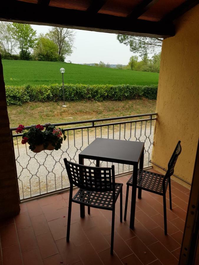 Agriturismo Il Pappamerlo Pila  Екстериор снимка