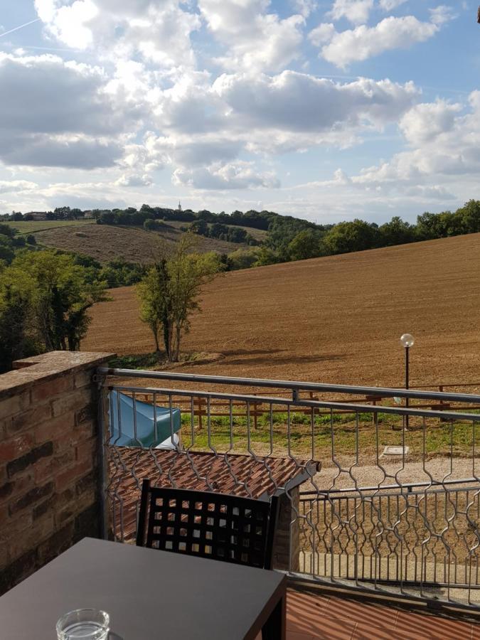 Agriturismo Il Pappamerlo Pila  Екстериор снимка