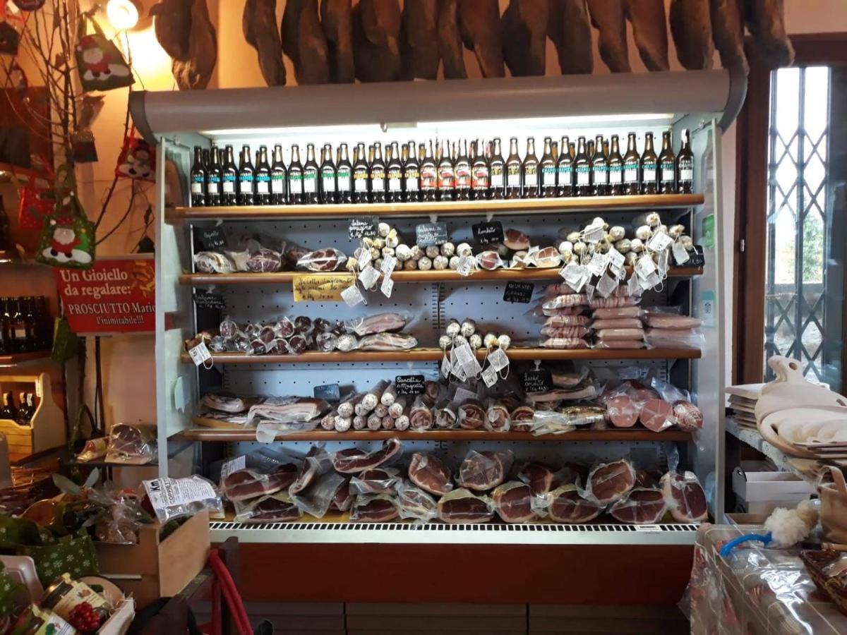 Agriturismo Il Pappamerlo Pila  Екстериор снимка